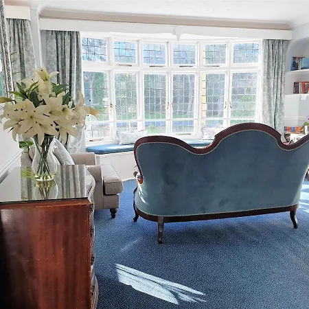 The Claremont Hotel-adult Only Polperro