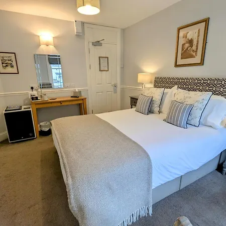 The Claremont Hotel-adult Only