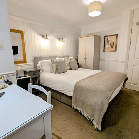 The Claremont Hotel-adult Only 2*